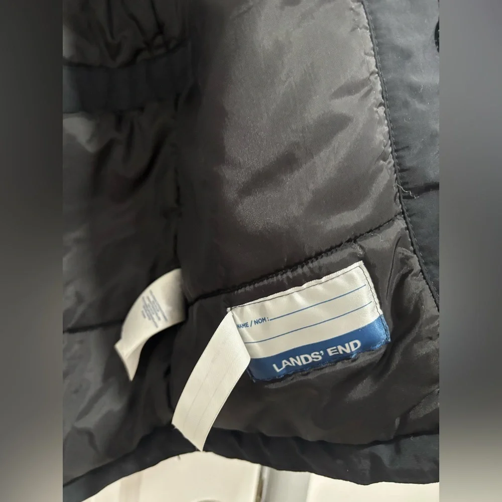 Lands’ End Kids Black Insulated Winter Parka Coat | Hooded | Size M 10–12 - Picture 11 of 13
